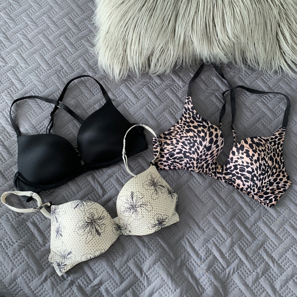 VS push up bras ( set of three)